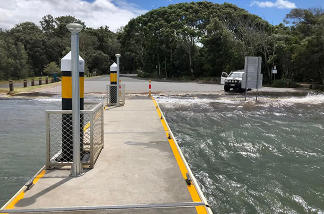 Solar Pontoon Lighting